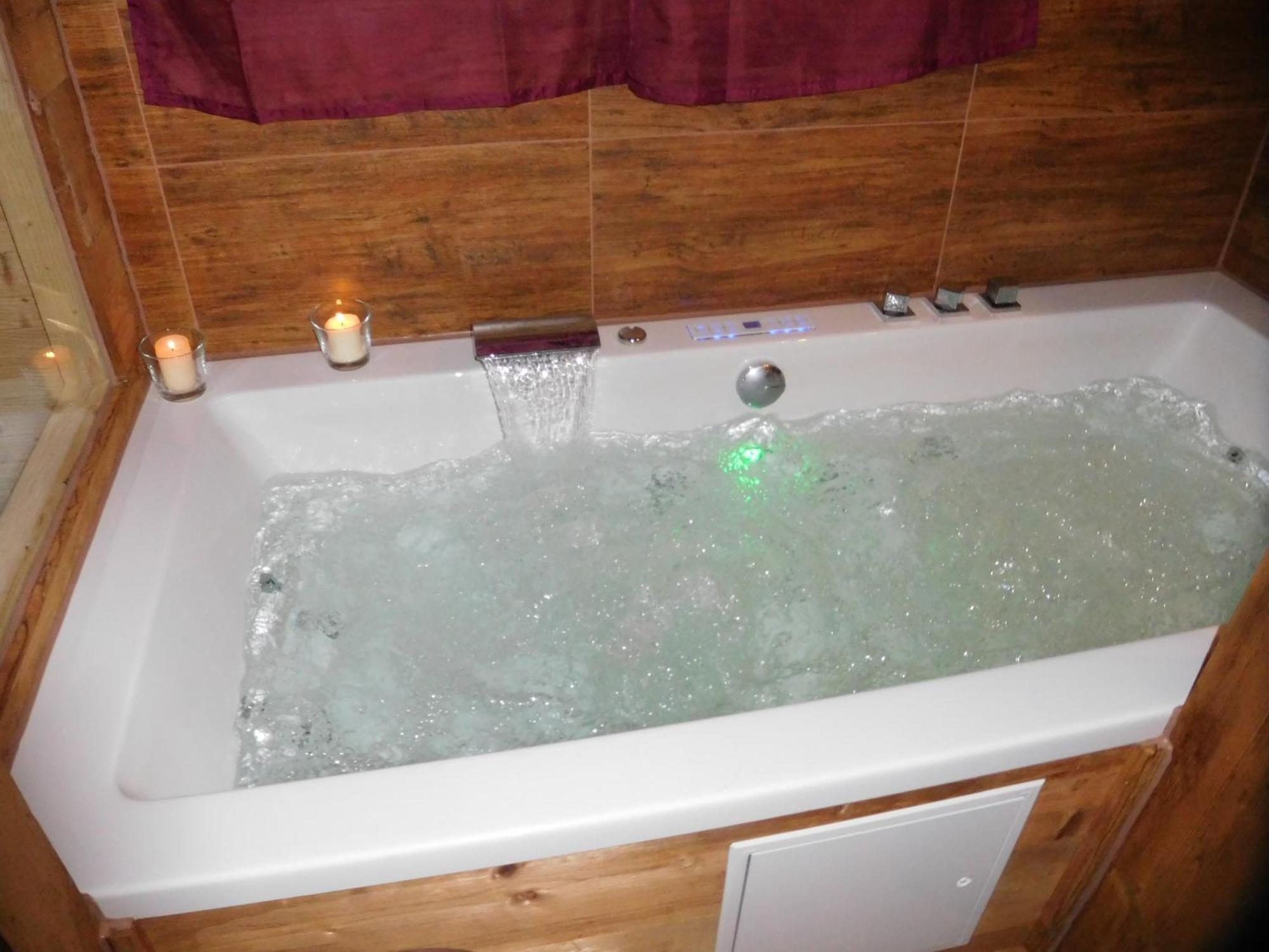 Wellnessoase Mit Sauna Und Whirlpool Inzell Kültér fotó